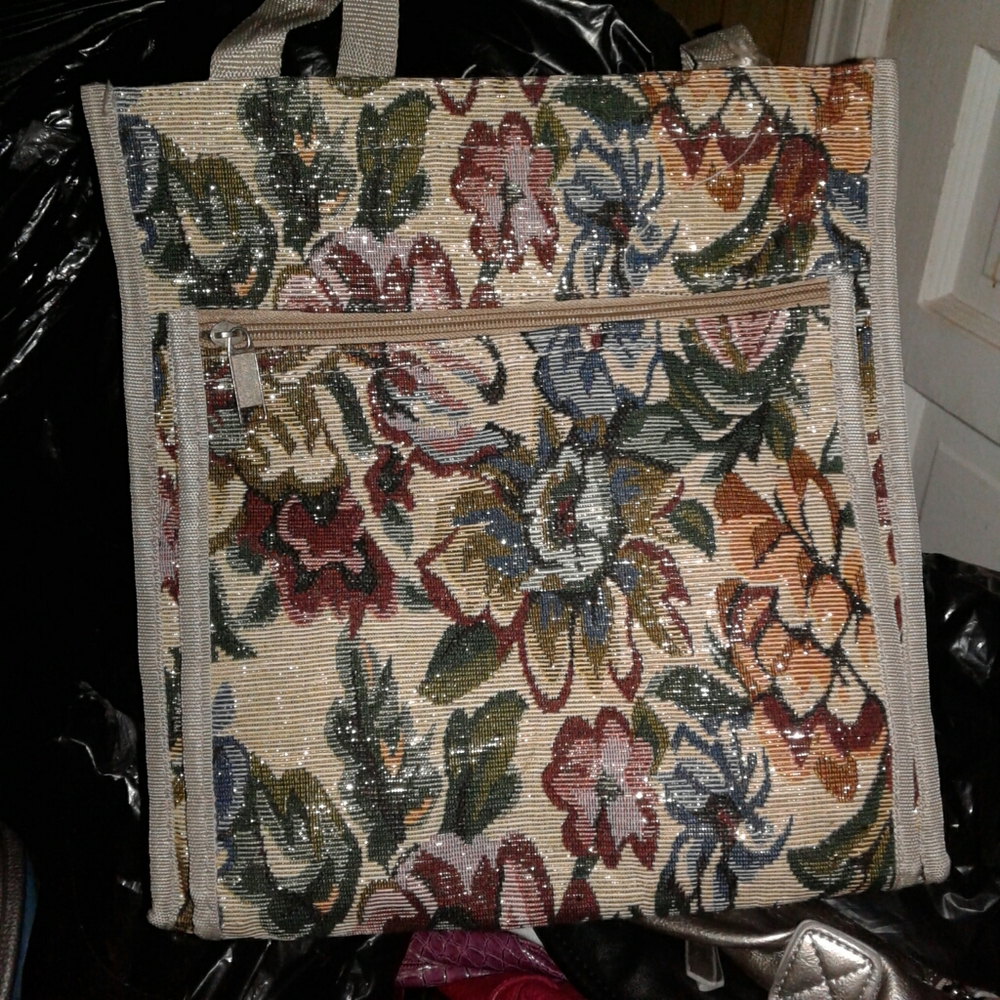 Handbag